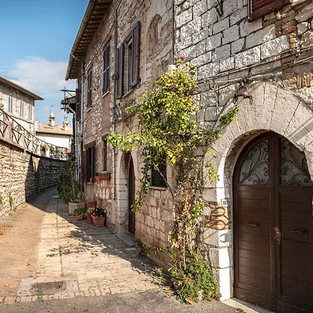 Albert's * Assisi